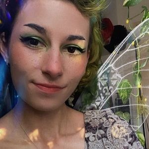 Meet your Posher, Gee